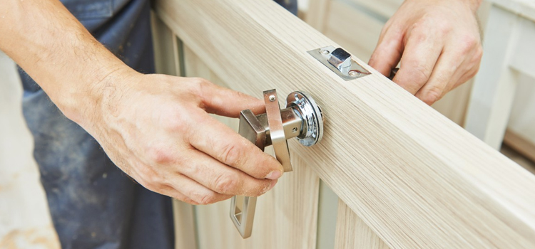 interior door repair Elk Grove Village